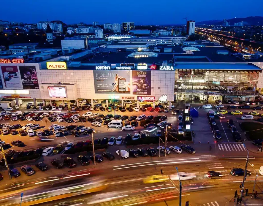 IULIUS-MALL-IASI